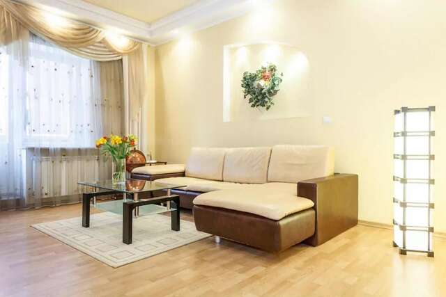 Апартаменты Apartment on Soborniy 177 Запорожье-9