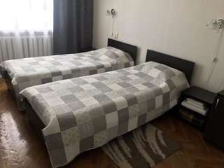 Отель Hotel Ukraina Полтава Двухместный номер с 2 отдельными кроватями-2