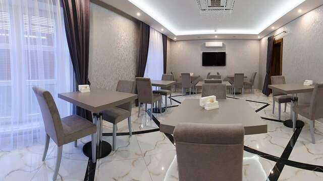 Отель Boutique Hotel Central Ровно-25