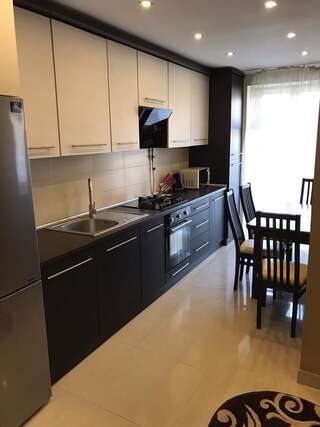 Апартаменты Apartment near Bozdosh park 1 Ужгород Апартаменты-14