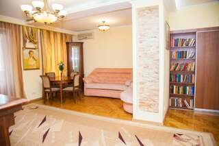 Апартаменты Lux apartment on Lermontova street with fireplace Запорожье-5