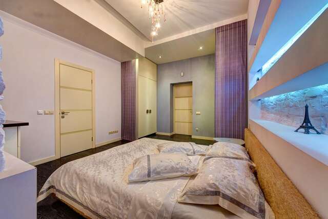 Апартаменты Apartment near the National Palace of Arts Ukraine Киев-15