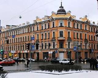 Гостевой дом Соло на Большом проспекте Санкт-Петербург