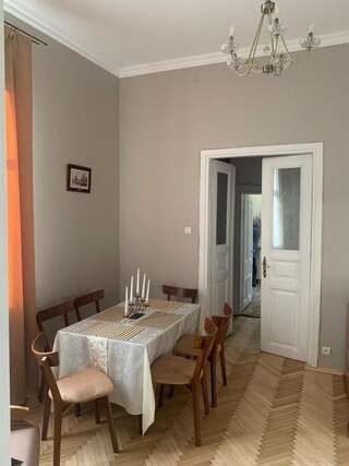 Апартаменты Glorious 3 room Apartment Near Old City Львов Апартаменты с 2 спальнями-43