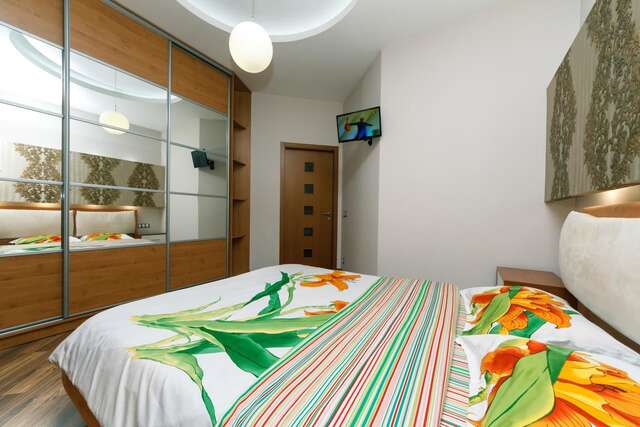 Апартаменты Two-room. Lux. 25 Antonovycha str. Centre of Kiev Киев-12