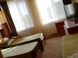 Отель Отель Салем Актау Стандартный двухместный номер с 1 кроватью или 2 отдельными кроватями-5
