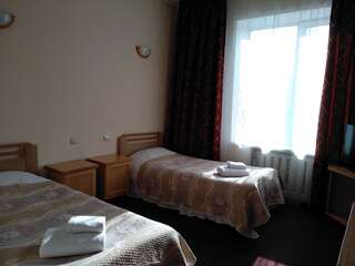 Отель Hotel Zhambyl Тараз Двухместный номер с 2 отдельными кроватями-3