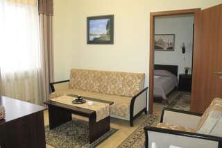 Отель Hotel Vangogh Qyzylorda Полулюкс-3