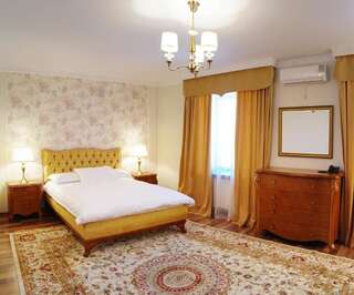 Отель Tumar Hotel Актобе Улучшенный двухместный номер с 1 кроватью-2