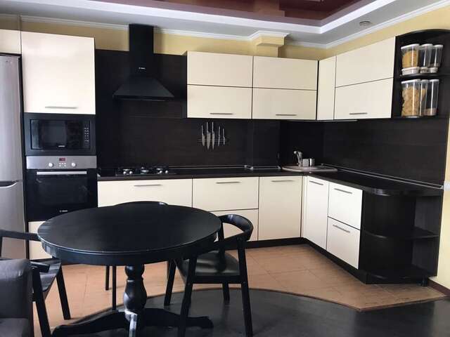 Апартаменты Apartment on Dostıq 244/1 Уральск-10