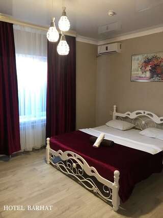 Отель Hotel Barhat Аktobe Актобе Большой двухместный номер с 1 кроватью-2