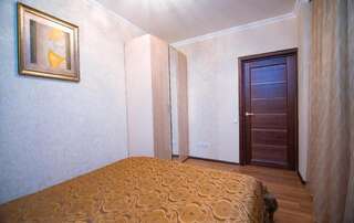 Апартаменты Apart-group on Sarayshyk street, 5E, 3rd entrance Нур-Султан Улучшенные апартаменты-19