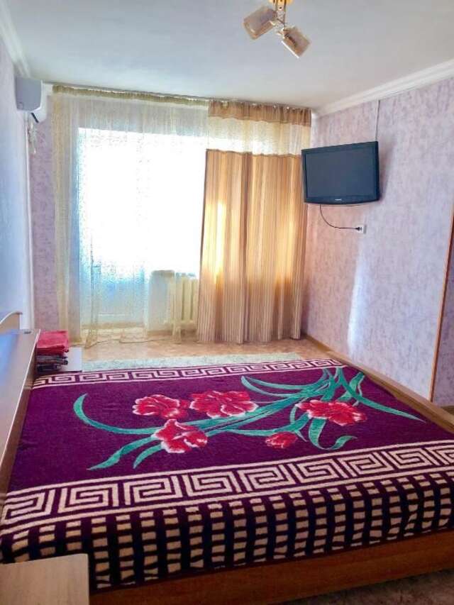 Апартаменты Однокомнатная квартира на 45 посуточно Усть-Каменогорск-15