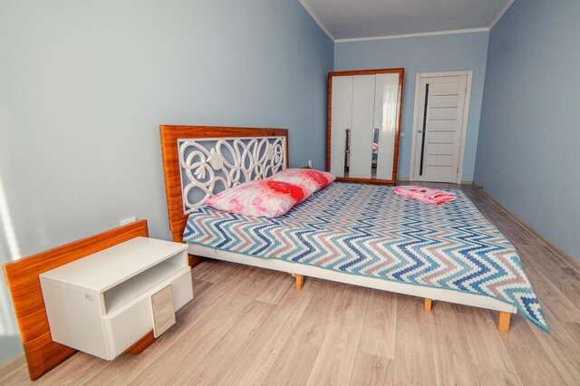 Апартаменты Apartments on Kurmangazy Уральск-7