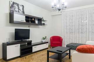Апартаменты Nice and cozy apartment on main street Chisinau Кишинёв Апартаменты с 1 спальней-1