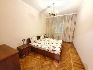 Апартаменты Grand Ultracentral Apartments Stefan cel Mare in the heart of Chisinau Кишинёв
