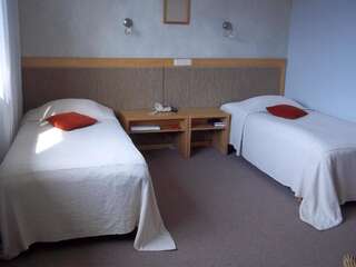 Отель Hotel Santa Сигулда Двухместный номер с 2 отдельными кроватями-5