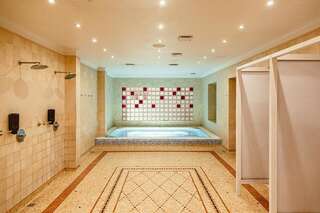 Отель Royal Casino SPA & Hotel Resort Рига Роскошный люкс с доступом в тренажерный зал-3