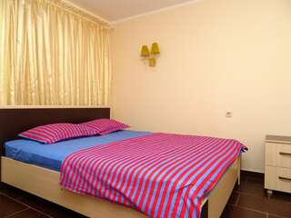 Гостиница Guest house Sofia on Yuzhnoberezhnaya 95 Судак Люкс 2х-комнатный-13