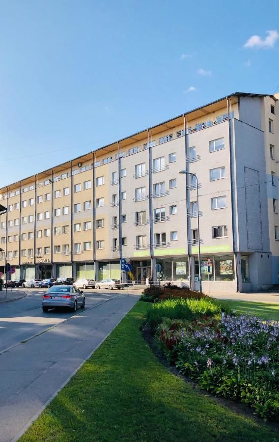 Апартаменты Studio for four 10min from Riga Old Town Рига