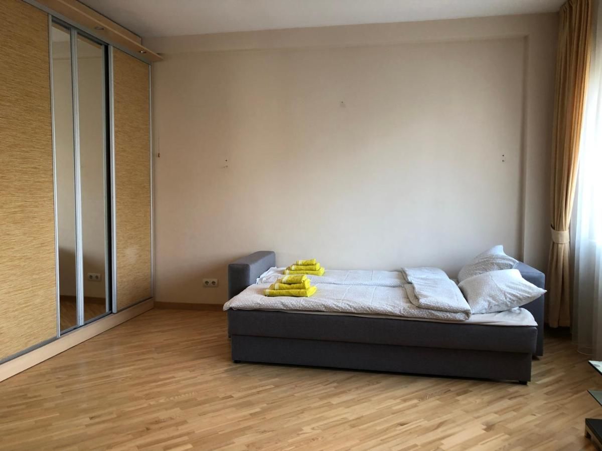 Апартаменты Studio for four 10min from Riga Old Town Рига