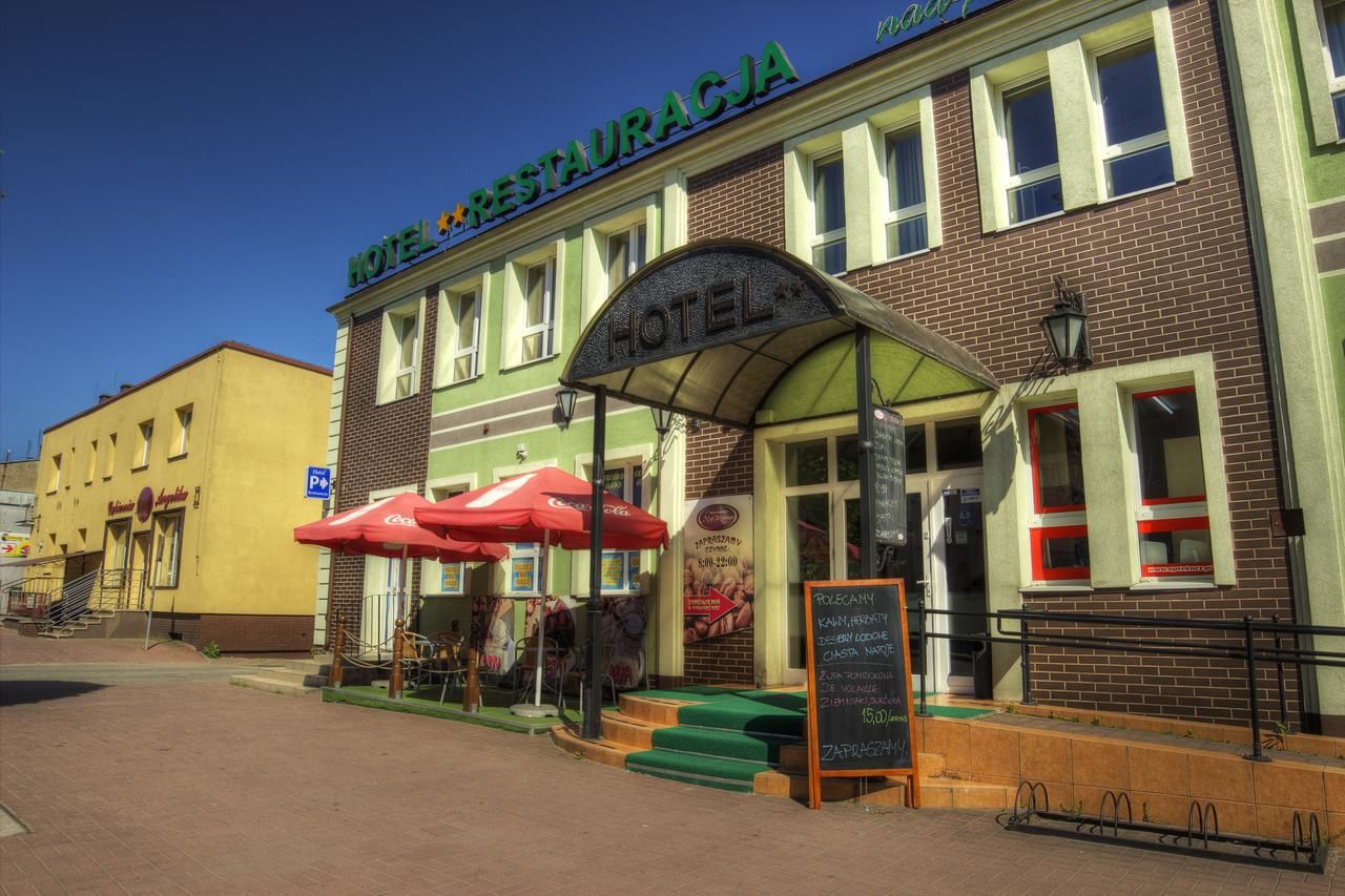 Отель Hotel i Restauracja Nad Jeziorem Члухув