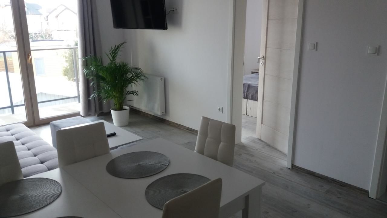 Апартаменты Apartamenty i Domki PrzystańTu Ястарня-18