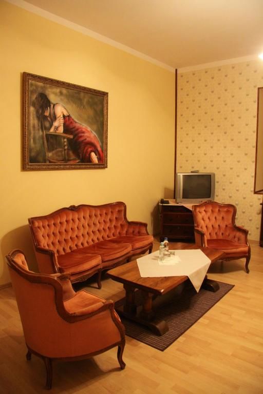 Отель Hotel i Restauracja Chopin Жары