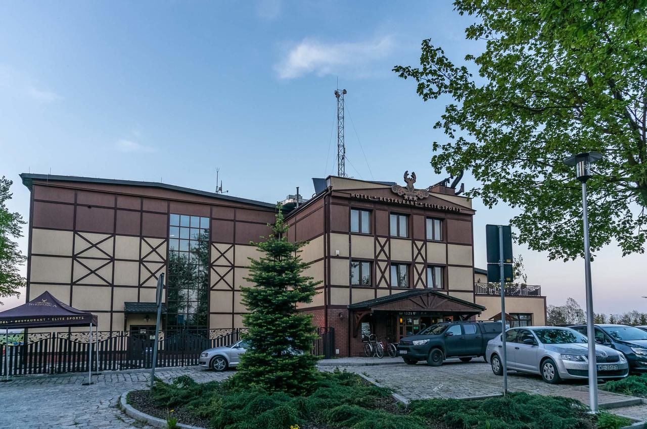 Отель Hotel Strzelnica Kochcice-13