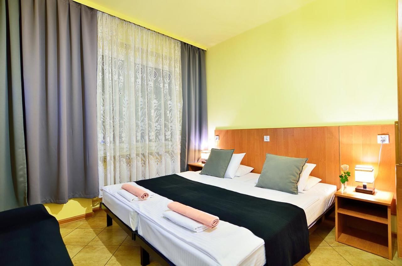 Отель Hotel Gracja Kuźnia Raciborska-7