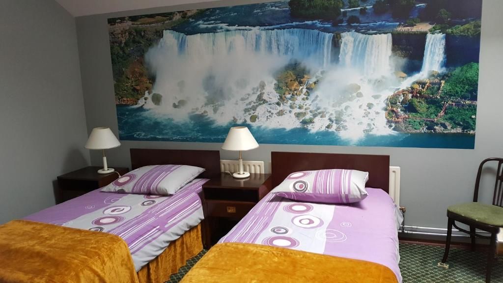 Отель Hotel Restauracja Pustelnik Wisła Mała