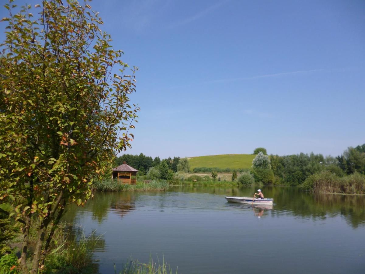 Фермерские дома Orlik Ośrodek Agroturystyczny Ocinek