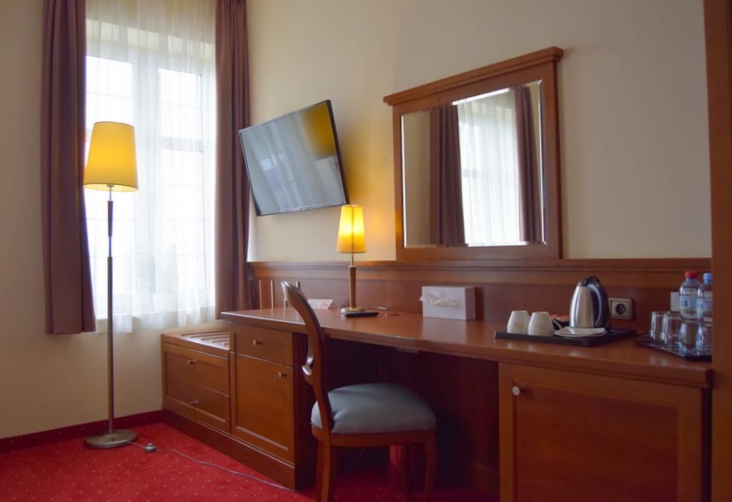 Отель Hotel Diamond w Białym Dworku Румя-38