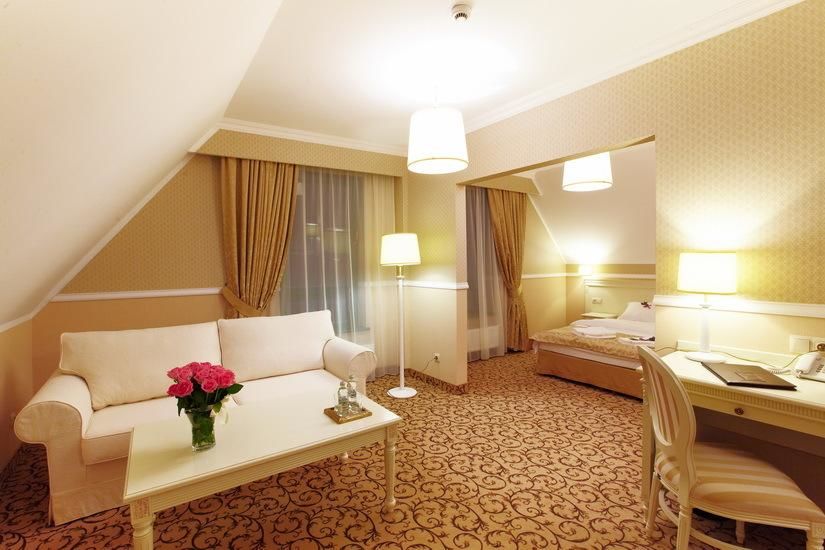 Отель Hotel Grodzki Business & Spa Старгард