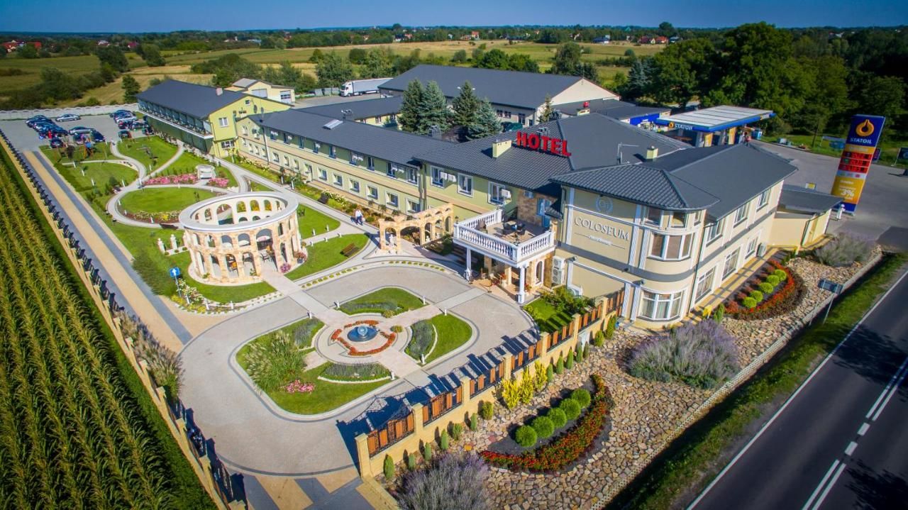 Отель Hotel Coloseum Ярослав-4