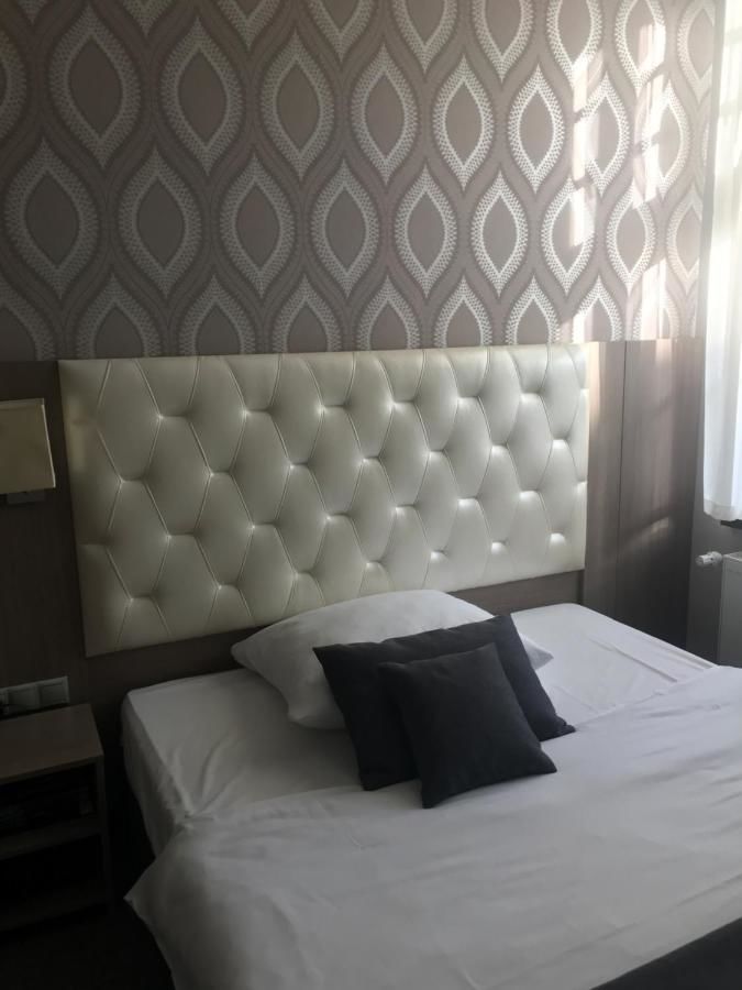 Отель City Boutique Hotel Зелёна-Гура-20