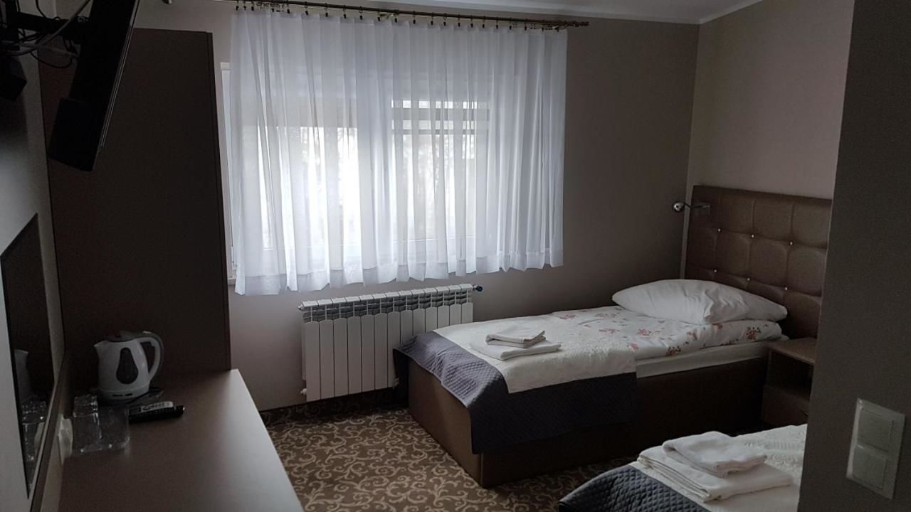 Отель Hotel Gutland Wysokie Mazowieckie