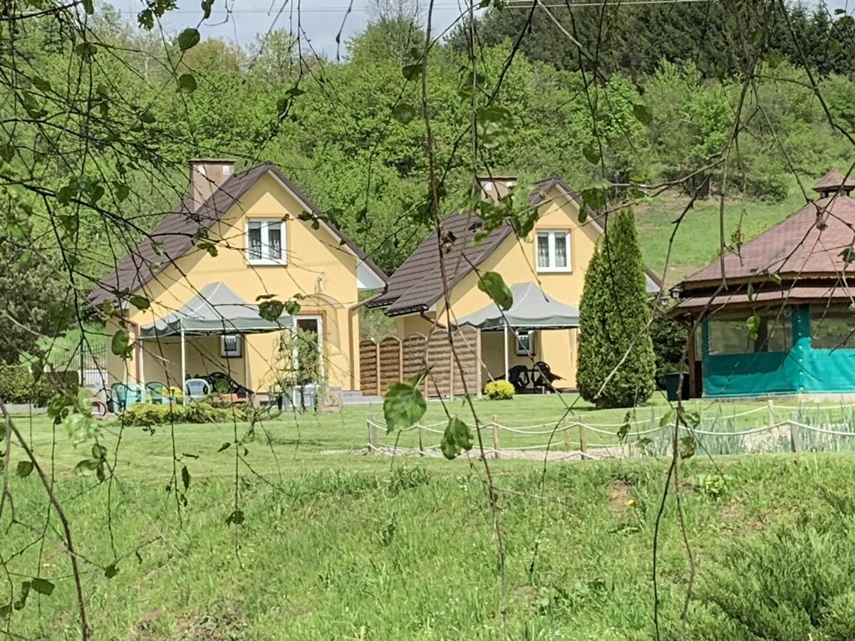 Дома для отпуска Domki nad Stawem Uherce Uherce Mineralne