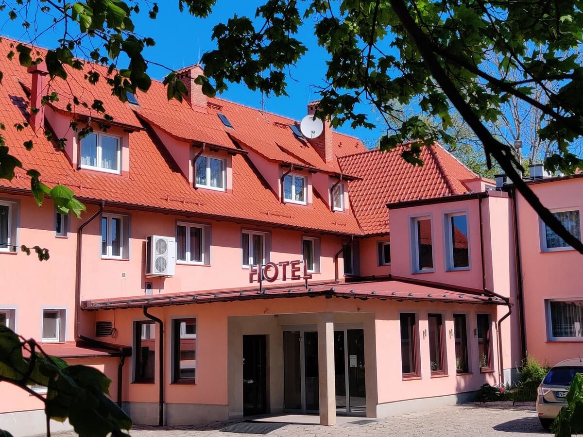 Отель HOTEL ŻUŁAWY Эльблонг-4