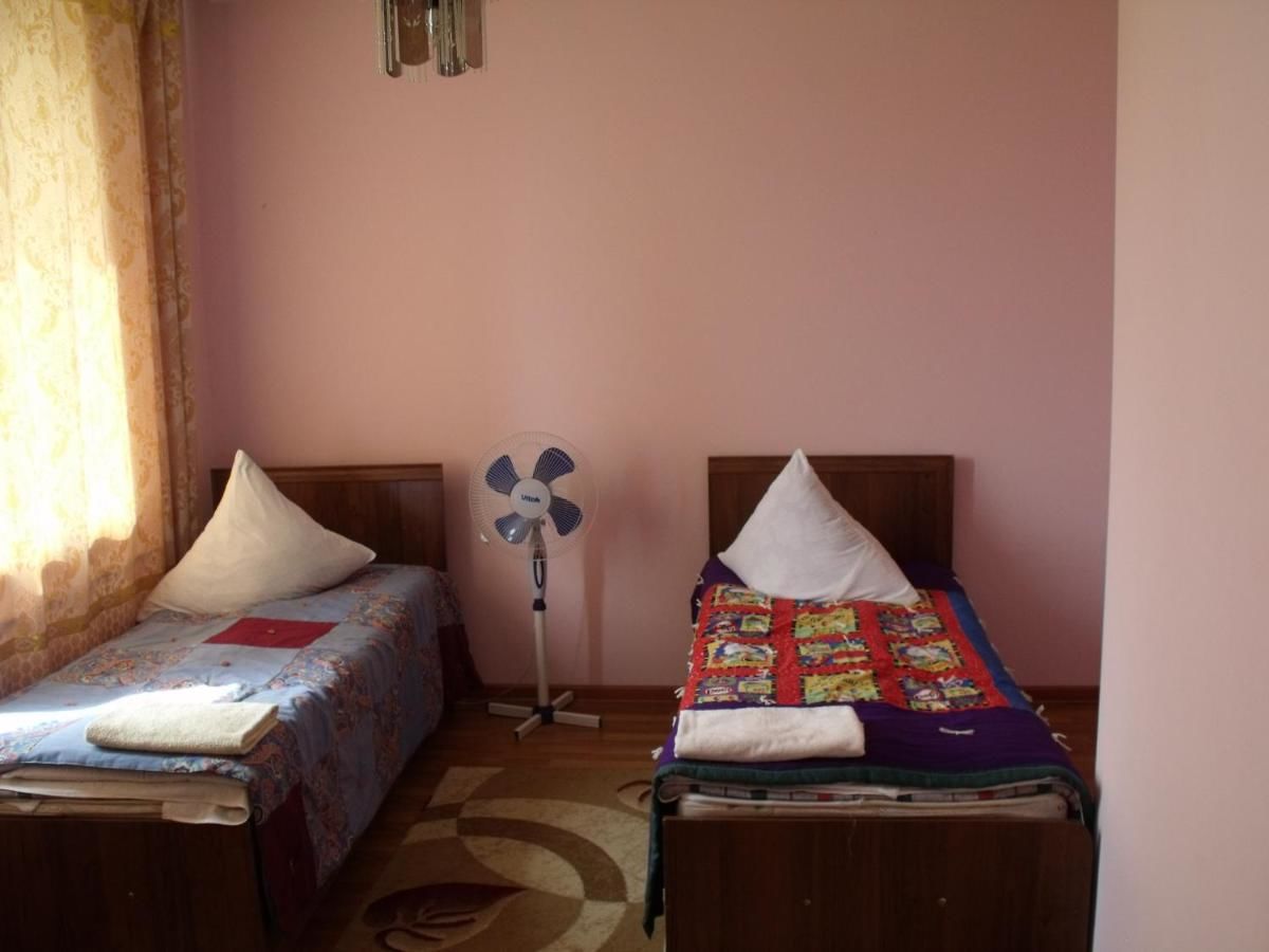 Хостелы Hostel Visit Osh Ош