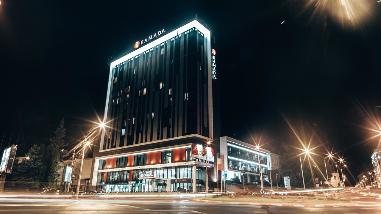 Отель Ramada Sibiu Hotel Сибиу