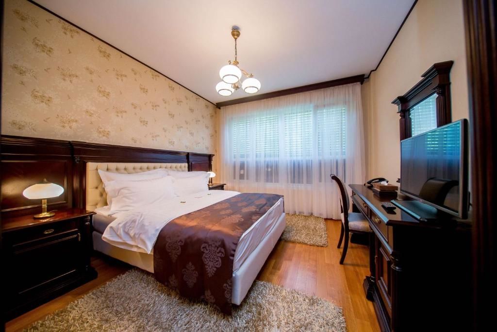 Отель Best Western Central Hotel Арад