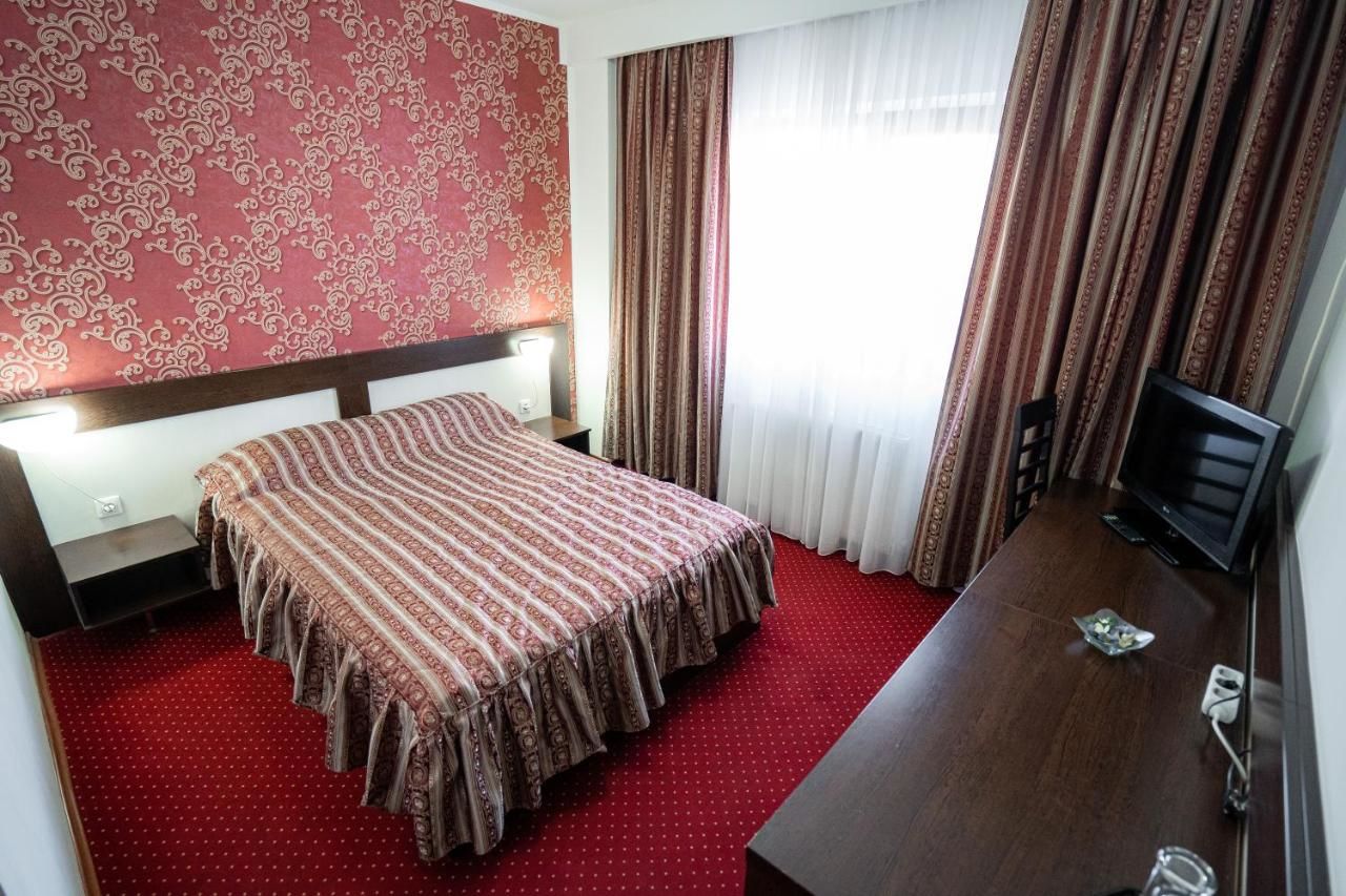 Отель Hotel Polaris Сучава