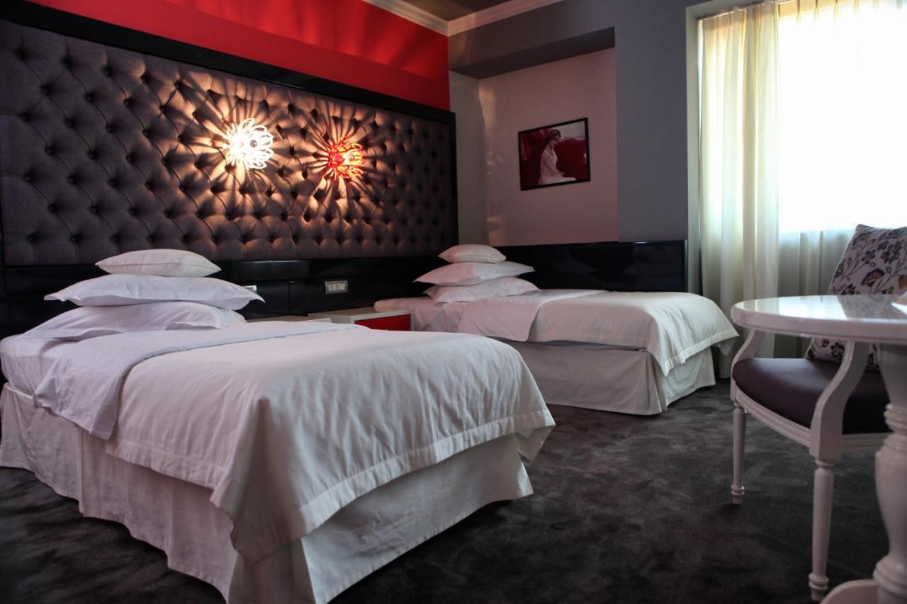 Отель Simfonia Boutique Hotel Рымнику-Вылча-6