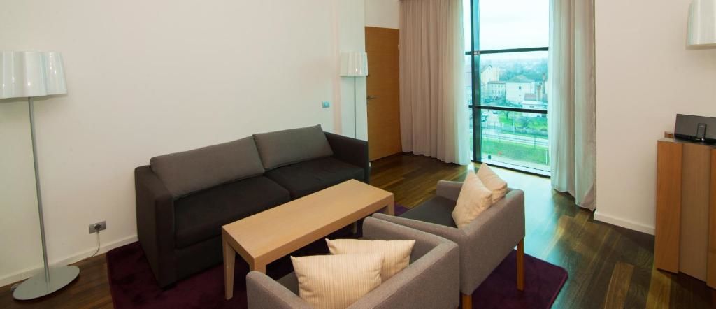 Отель DoubleTree by Hilton Oradea Орадя-75