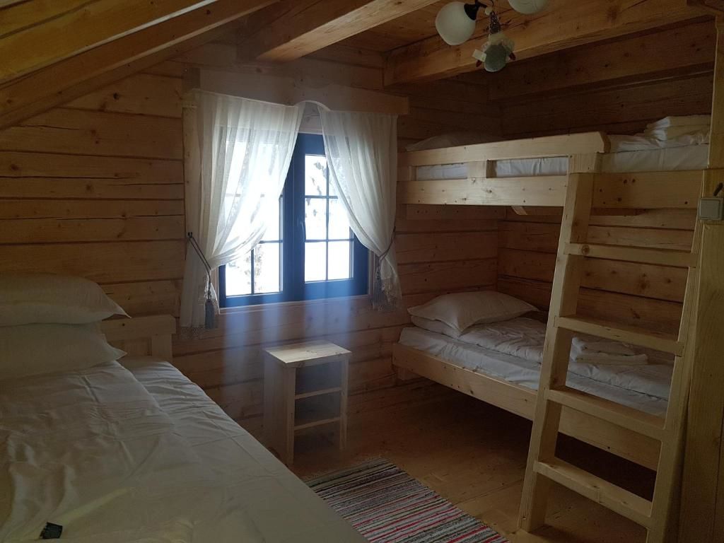 Отели типа «постель и завтрак» Tulean Cabin Săcel