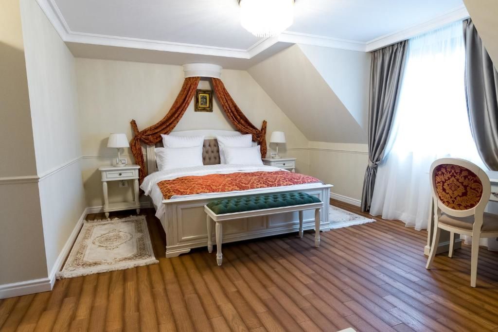 Отель Grant Boutique Hotel Арад