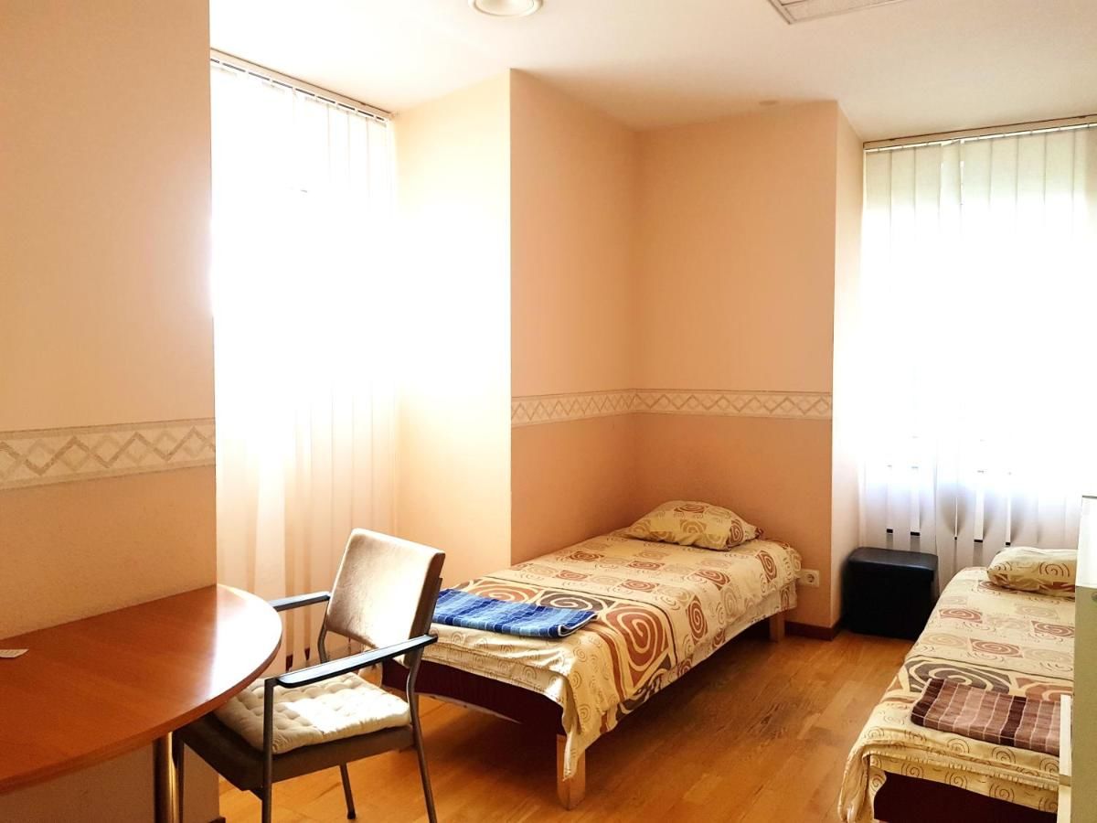 Хостелы Hostel House Таллин-17