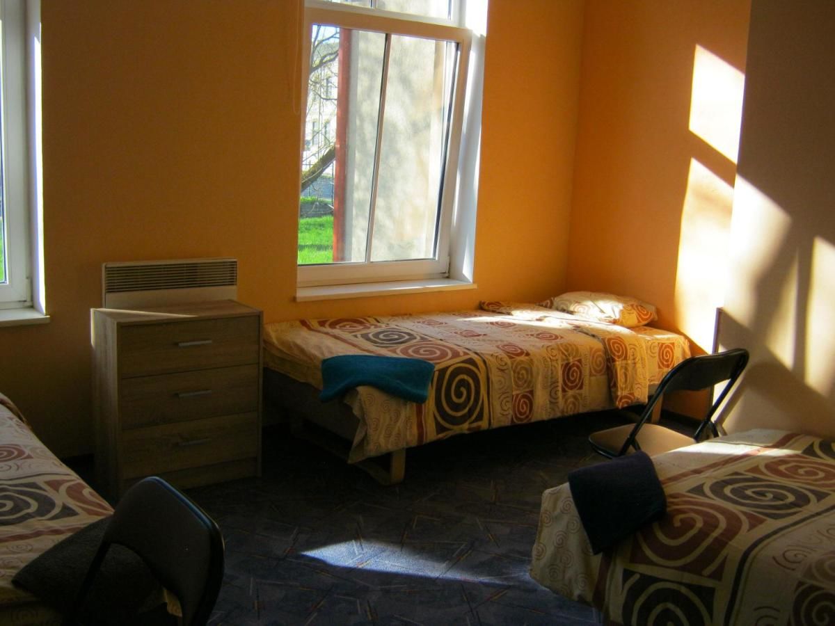 Хостелы Hostel House Таллин-32