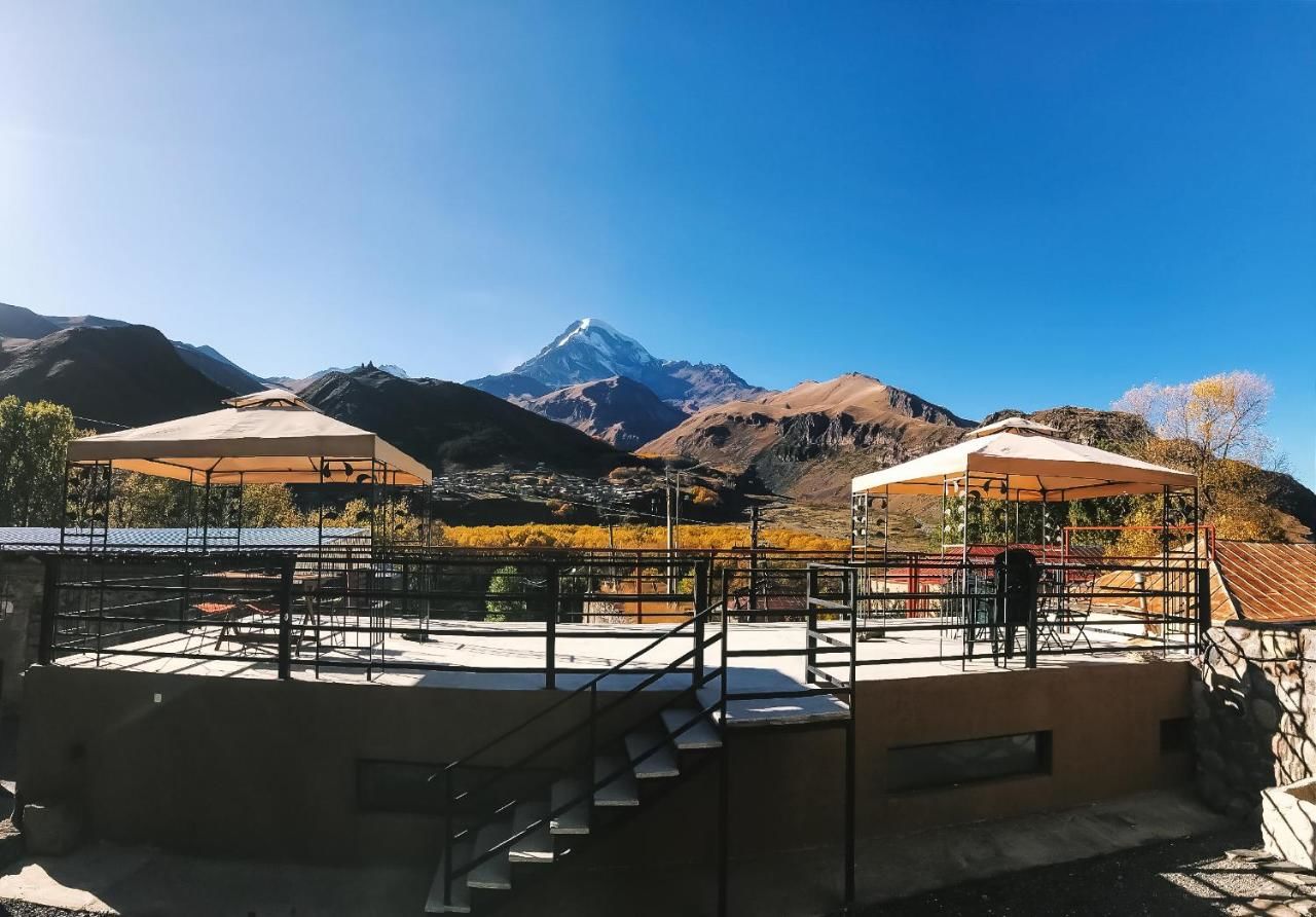 Гостевой дом Belmonte Kazbegi Степанцминда-17